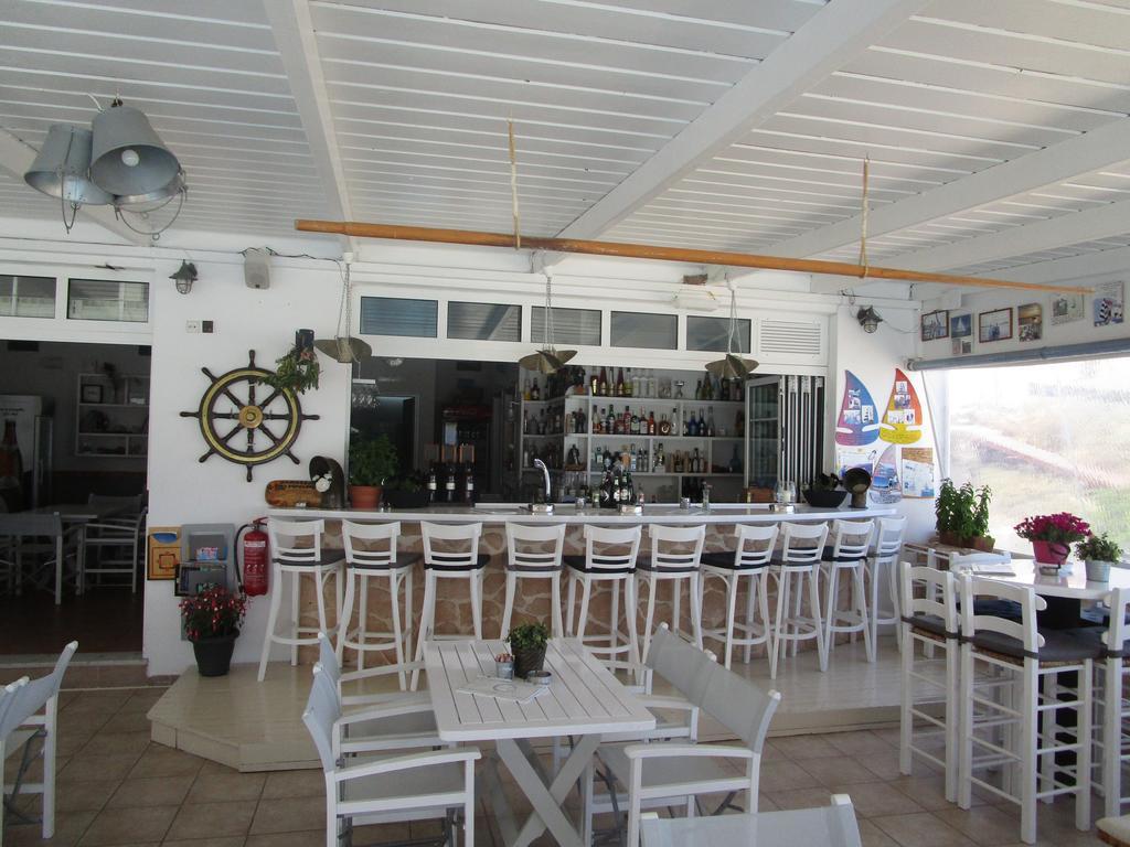 The Milos Megalochori  Luaran gambar